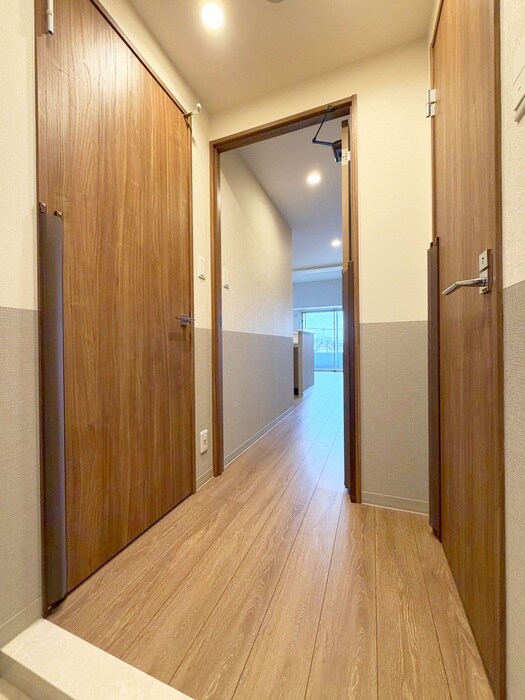 物件内観写真19　(廊下)
