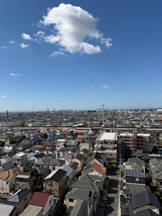 物件内観写真22　(室内からの展望)