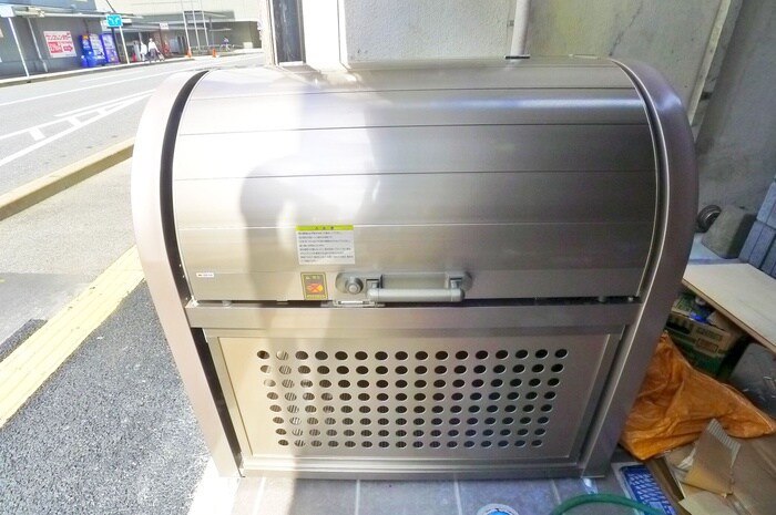 物件外観写真4　(建物設備)