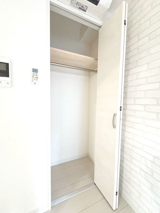 物件内観写真16　(収納)