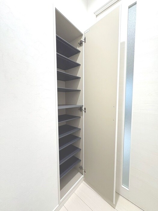 物件内観写真20　(靴箱)