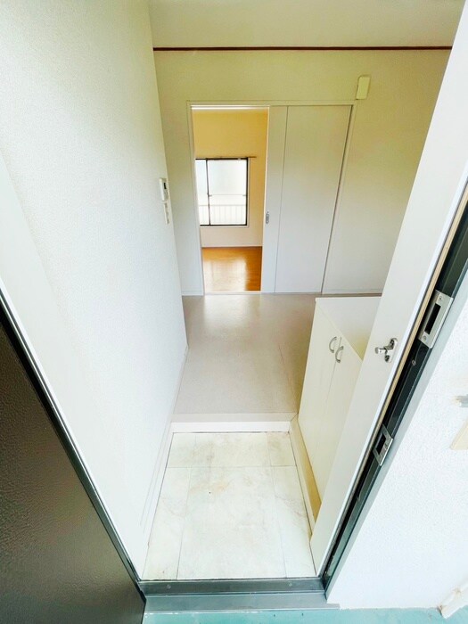 物件内観写真22　(玄関)