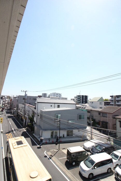 物件内観写真22　(室内からの展望)