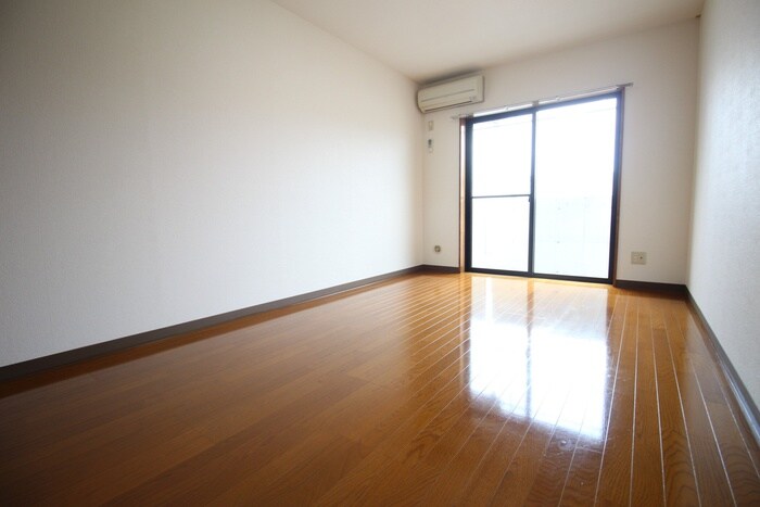 物件内観写真14　(居室)