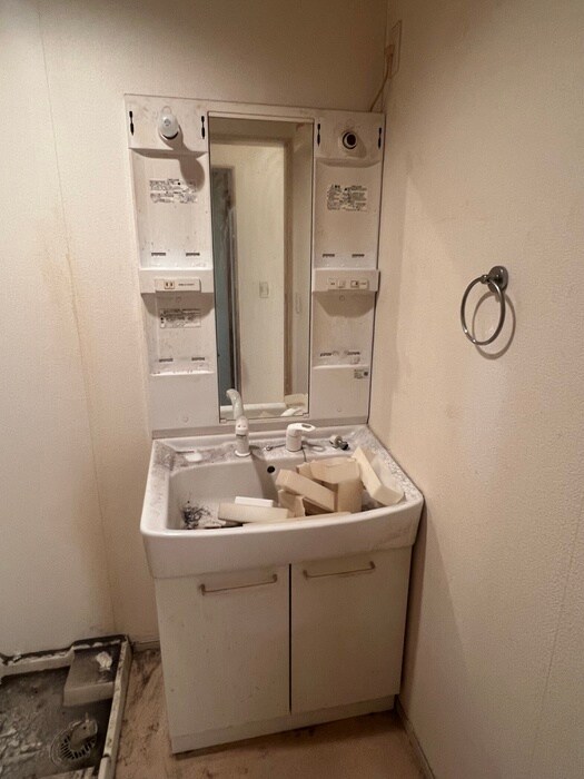 物件内観写真7　(洗面)