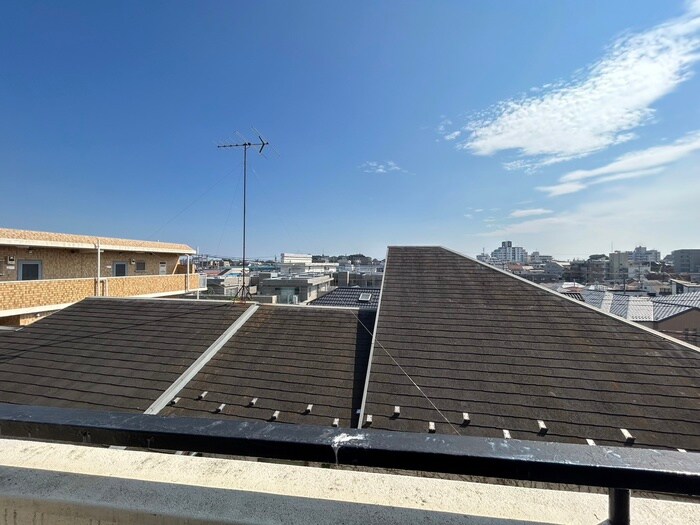 物件内観写真20　(室内からの展望)