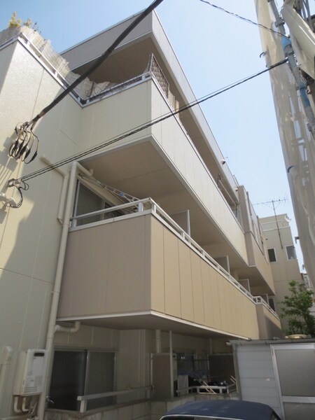ボアド・シェルジュⅡ号館外観写真