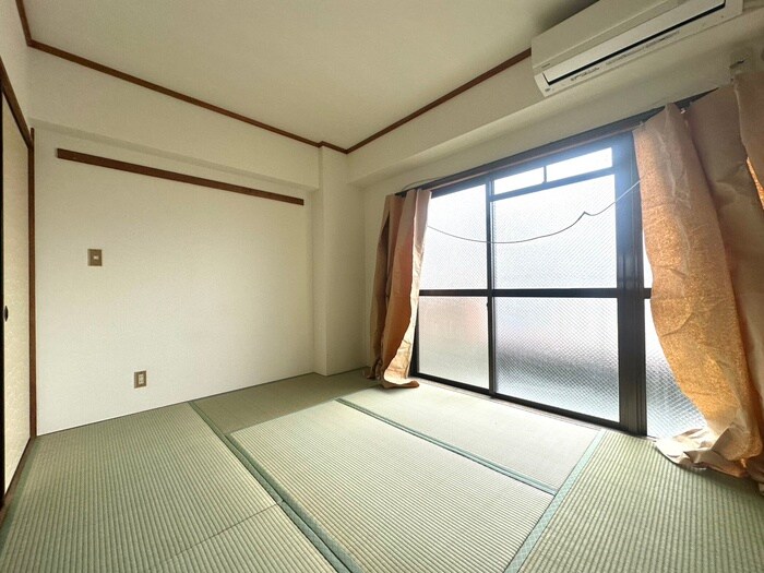 物件内観写真5　(居室)