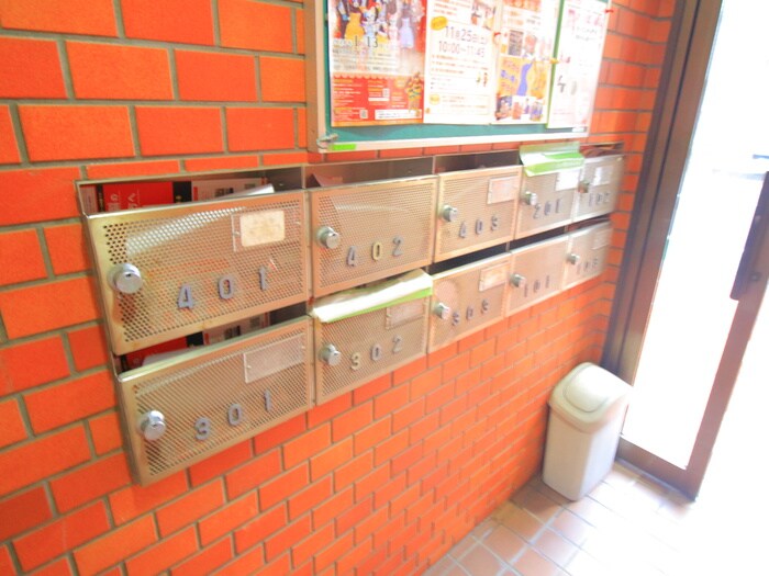 物件外観写真4　(建物設備)