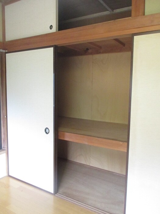 物件内観写真13　(収納)