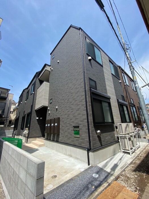 物件外観写真2　(外観写真)