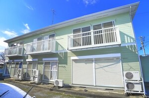 ヴィクトワ－ル仁戸名外観写真