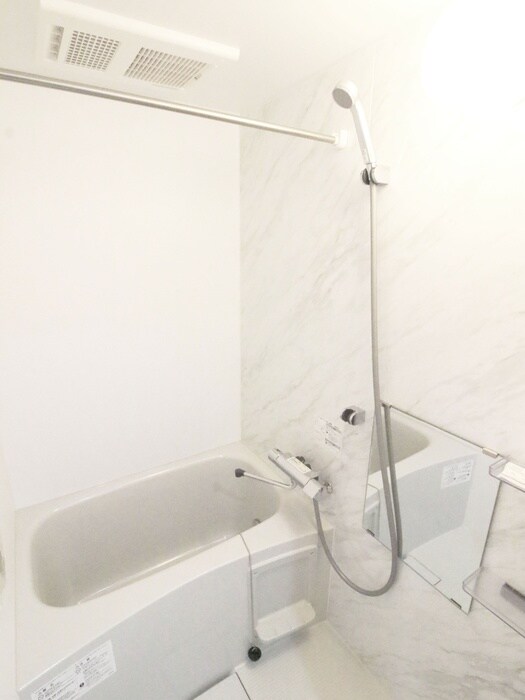 物件内観写真9　(バス／シャワールーム等)