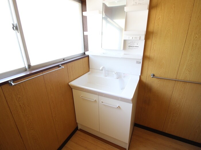 物件内観写真12　(洗面)