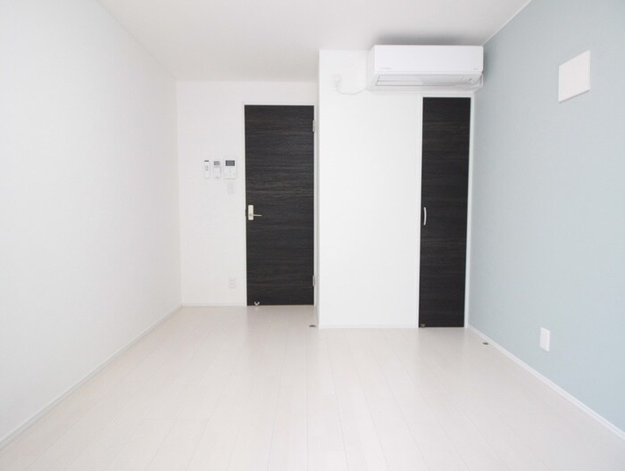 物件内観写真11　(居室)