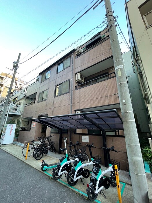 物件外観写真6　(駐輪場)