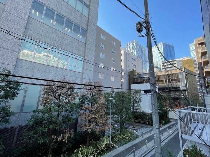 物件内観写真21　(室内からの展望)