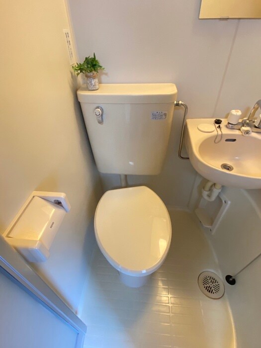 物件内観写真12　(トイレ)