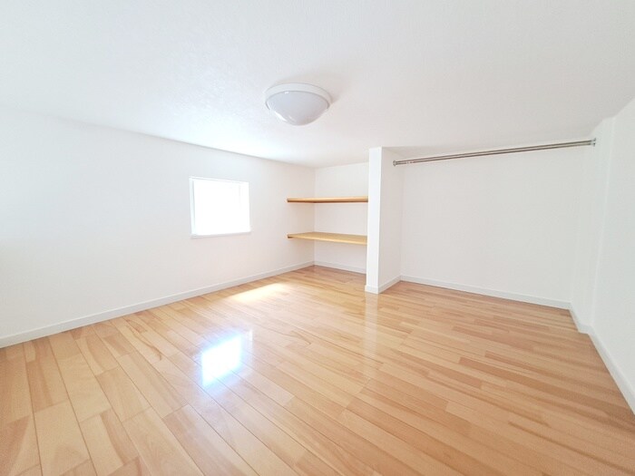 物件内観写真10　(ロフト)