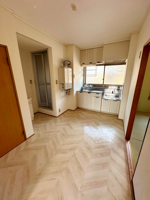 物件内観写真6　(居室)