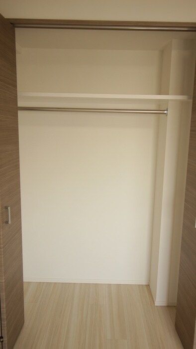 物件内観写真16　(収納)