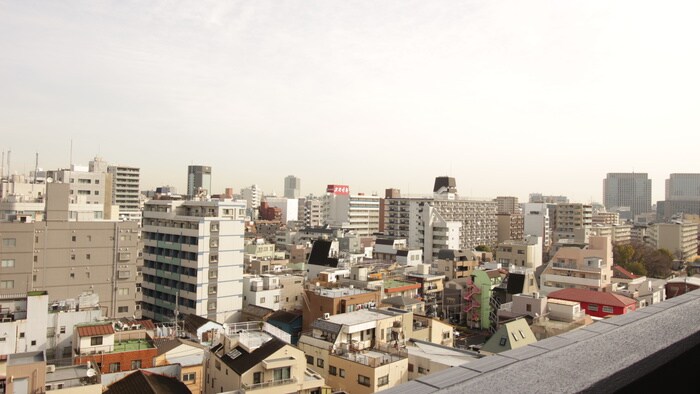 物件内観写真21　(室内からの展望)