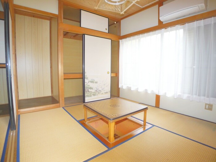 物件内観写真9　(居室)