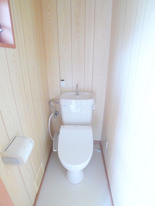 物件内観写真13　(トイレ)