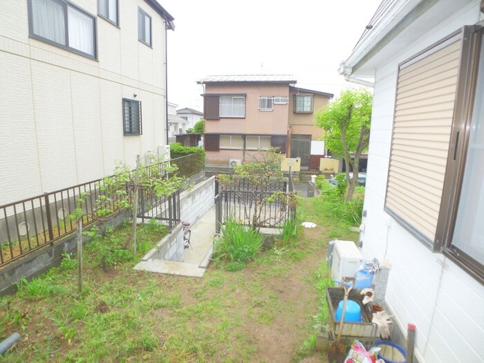 物件内観写真15　(室内からの展望)