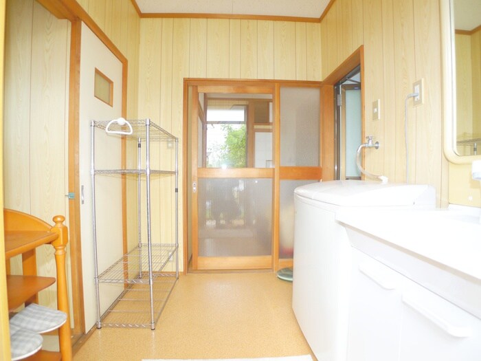 物件内観写真19　(廊下)