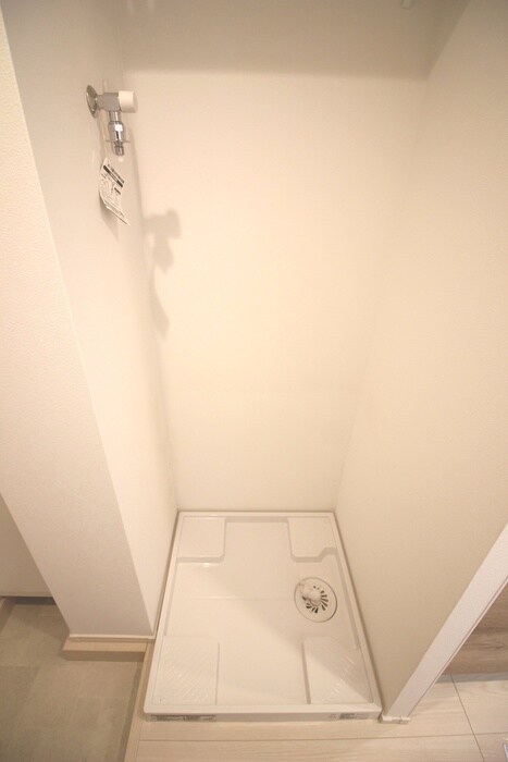 物件内観写真9　(洗濯機置場)