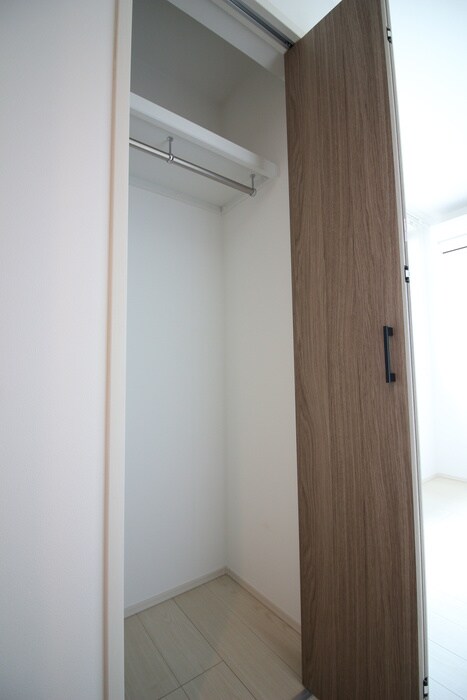 物件内観写真13　(収納)