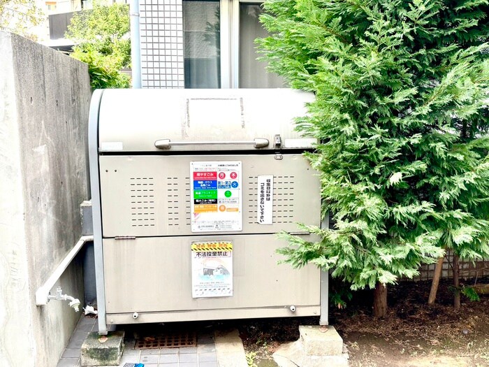 物件外観写真4　(建物設備)