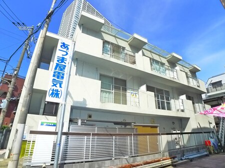 モードスタイル外観写真