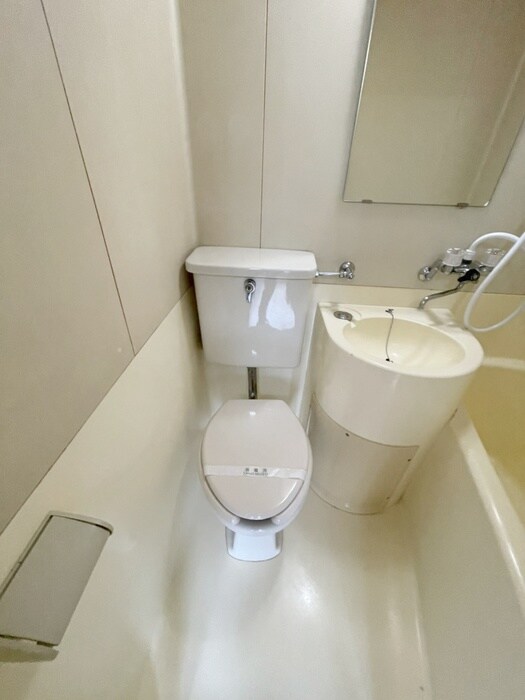 物件内観写真17　(トイレ)