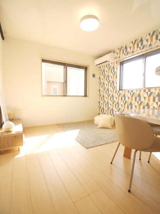 物件内観写真7　(居室)