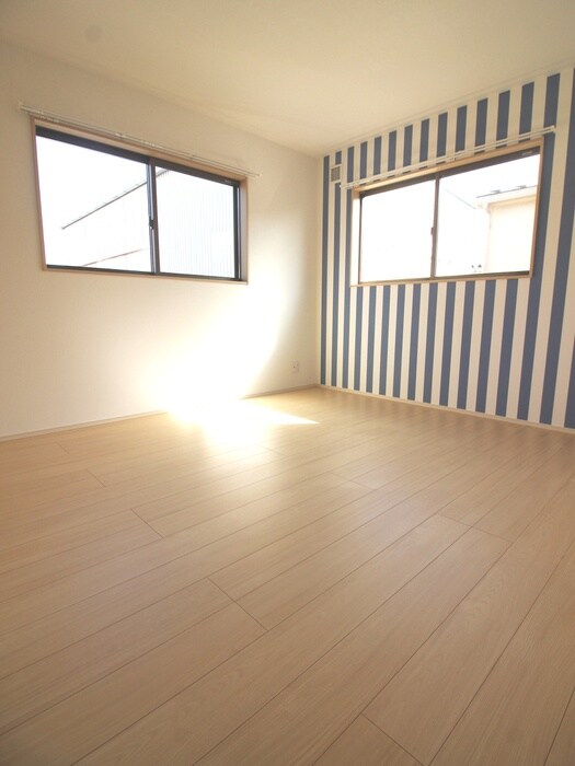 物件内観写真10　(内観写真)