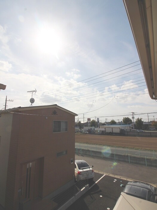 物件内観写真21　(室内からの展望)