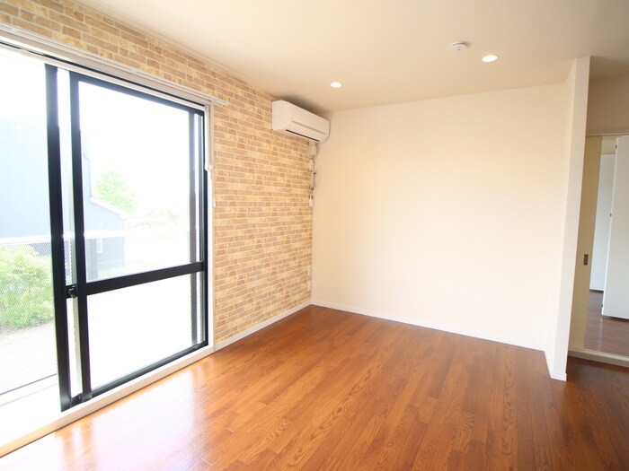 物件内観写真5　(居室)