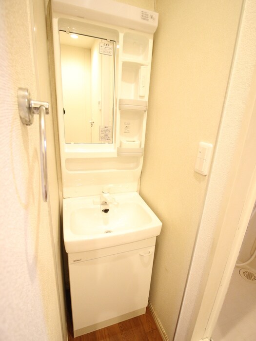 物件内観写真11　(洗面)