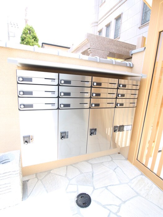 物件外観写真6　(建物設備)