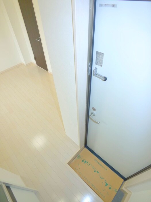 物件内観写真21　(玄関)