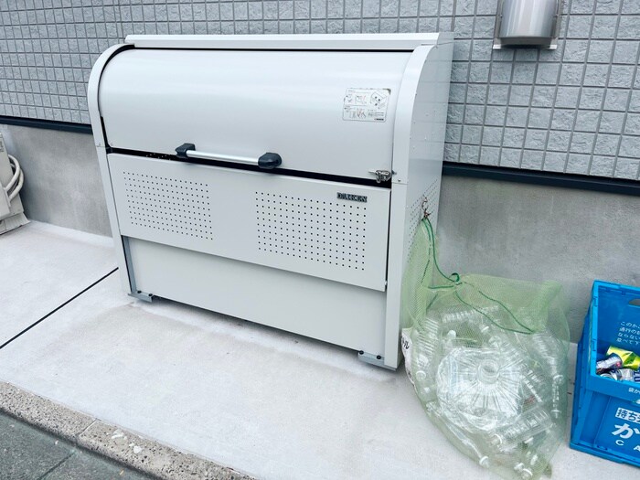 物件外観写真4　(建物設備)