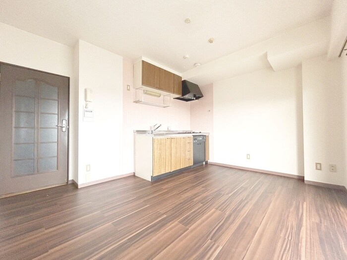 物件内観写真4　(居室)