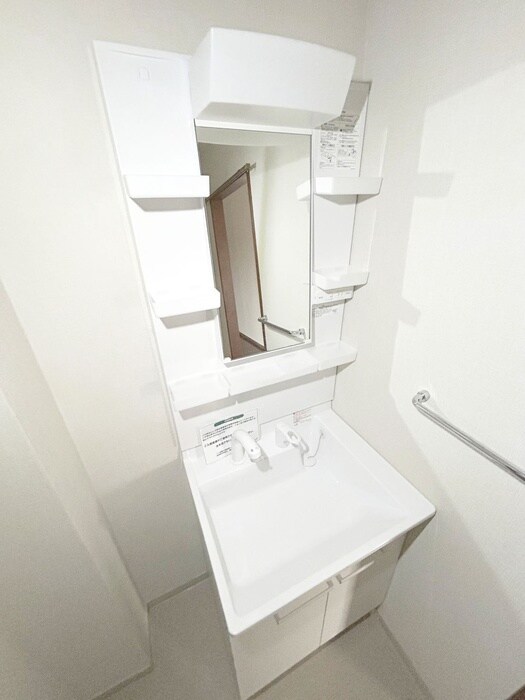 物件内観写真9　(洗面)