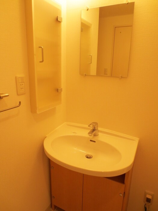 物件内観写真13　(洗面)