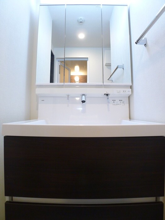 物件内観写真14　(洗面)