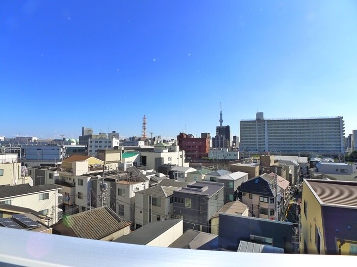 物件内観写真22　(室内からの展望)