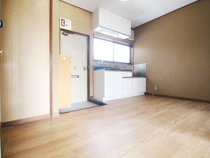 物件内観写真9　(居室)