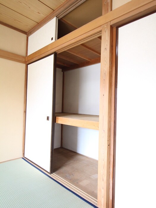 物件内観写真13　(収納)